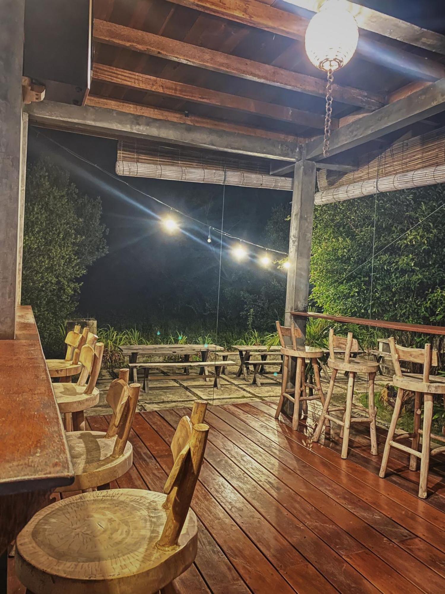 Basa-Basi Lodge Ilhas Karimunjava Exterior foto