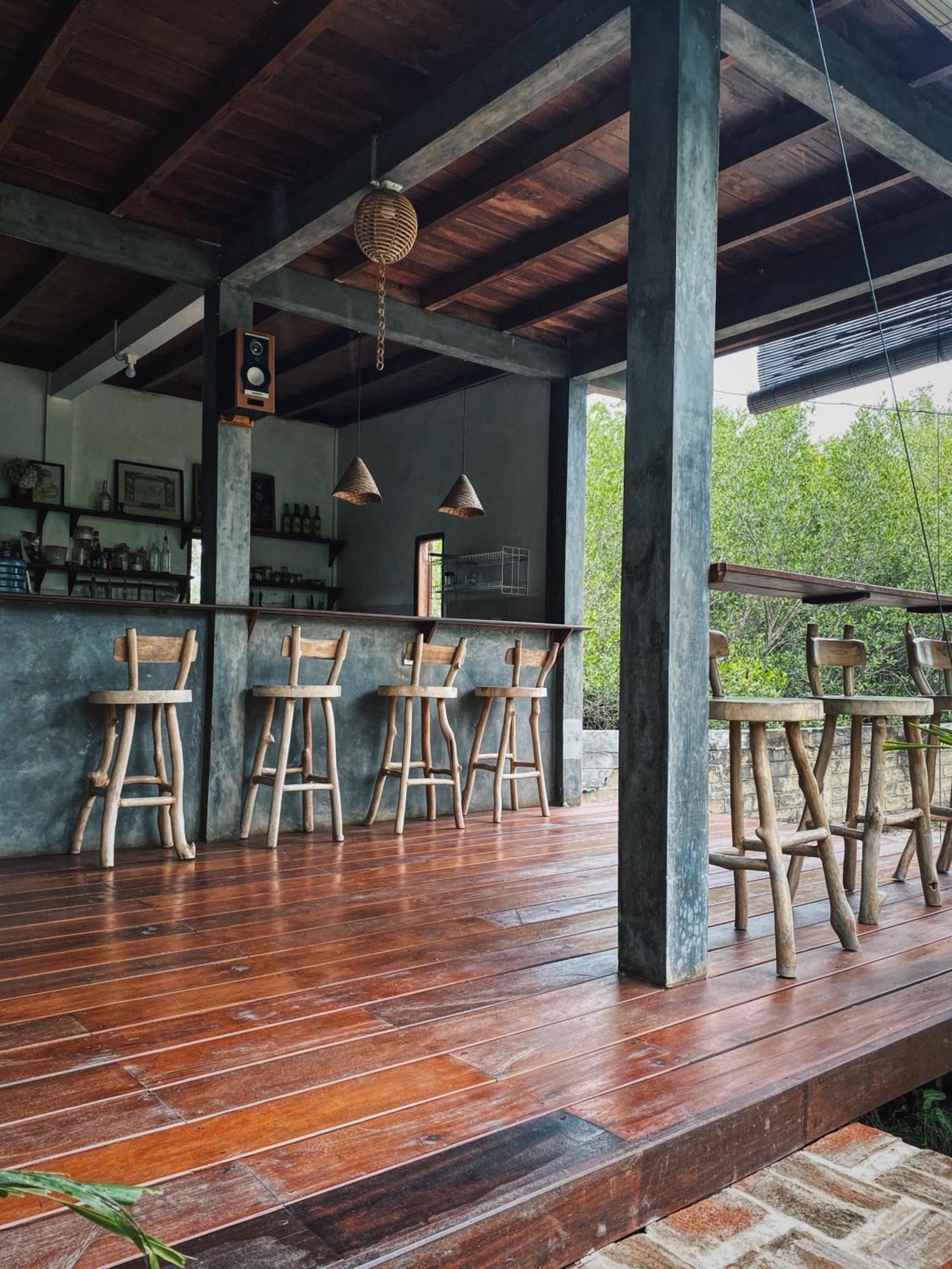 Basa-Basi Lodge Ilhas Karimunjava Exterior foto